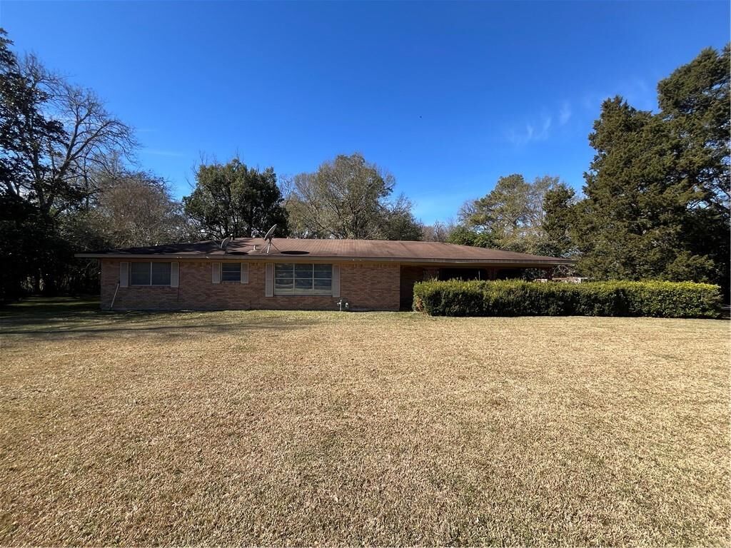 Property Photo:  1242 Highway 115 Highway  LA 71350 