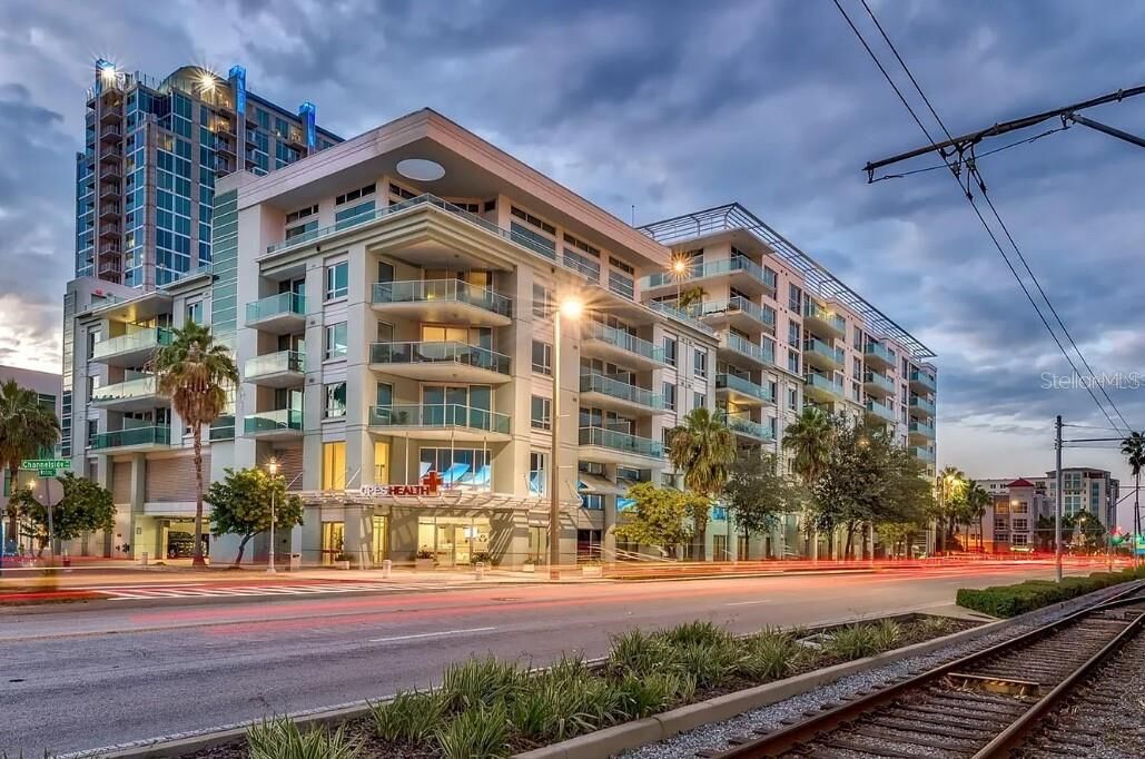 Property Photo:  912 Channelside Drive 2803  FL 33602 