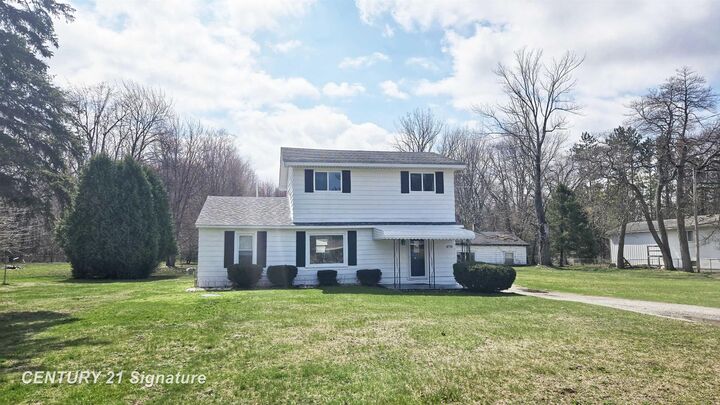 Property Photo:  4770 King Road  MI 48601 