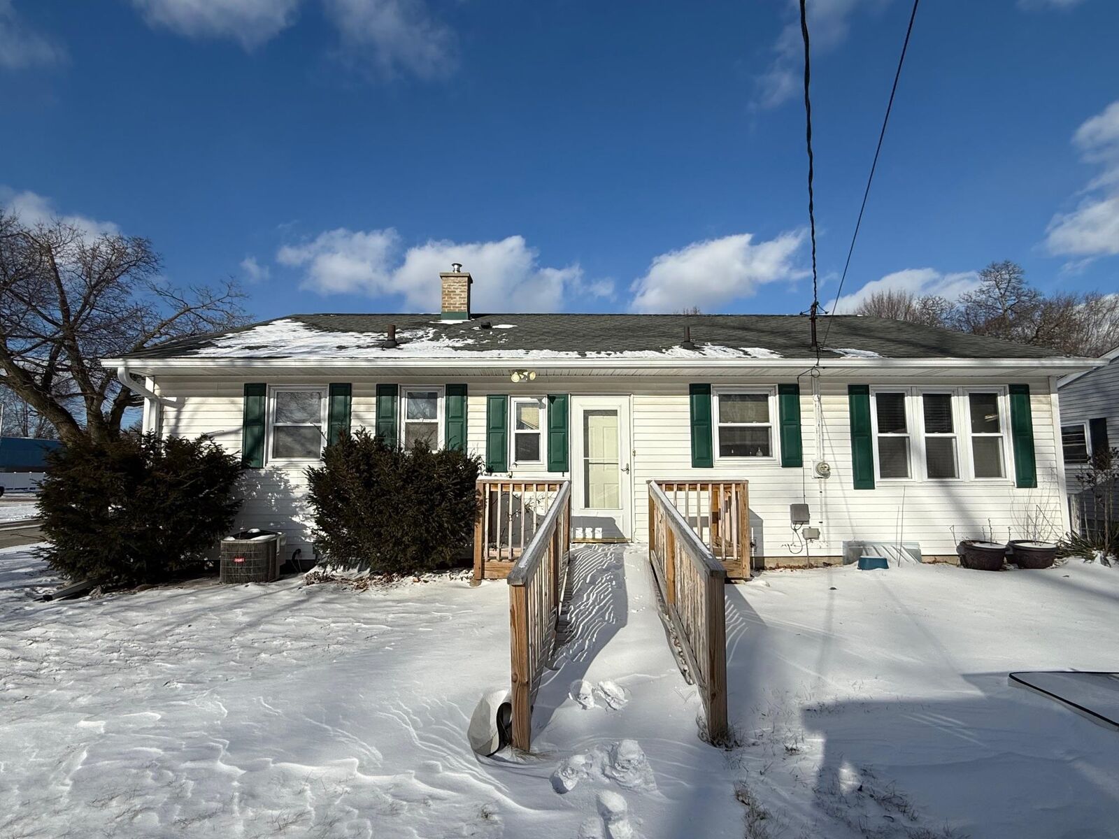 Property Photo:  210 Federal Street  MI 48642 