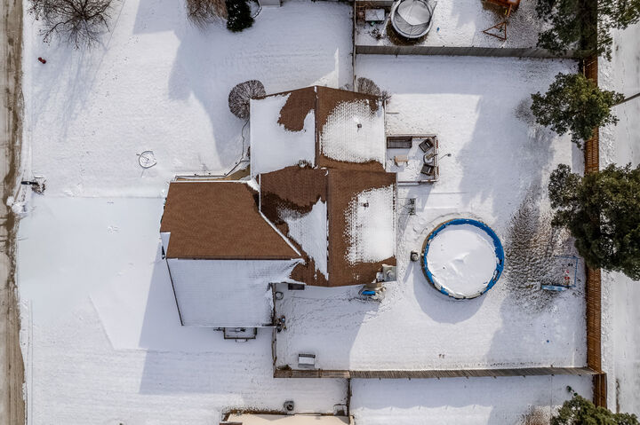 Property Photo:  13280 Huntington Chase  IL 61072 