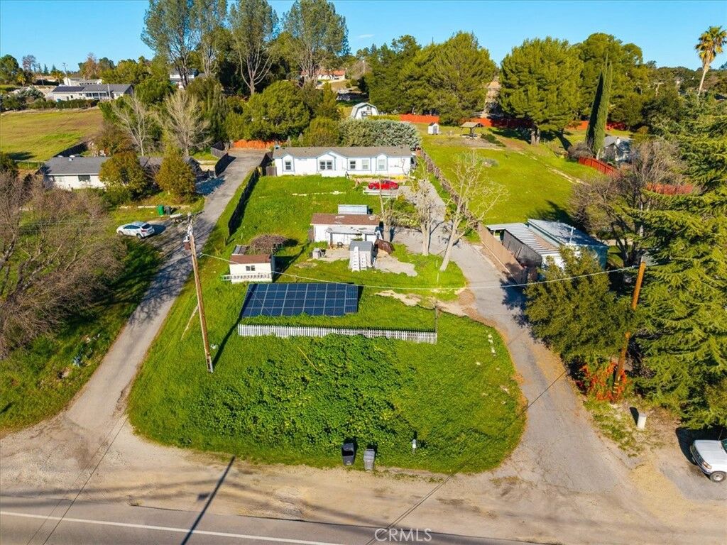 Property Photo: 3255 El Camino Real CA 93422