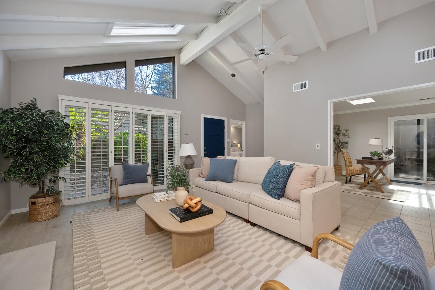 Property Photo: 216 E Ranch Road CA 95825