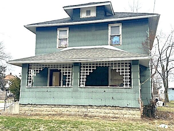 Property Photo:  801 E Vine Street  OH 45804 