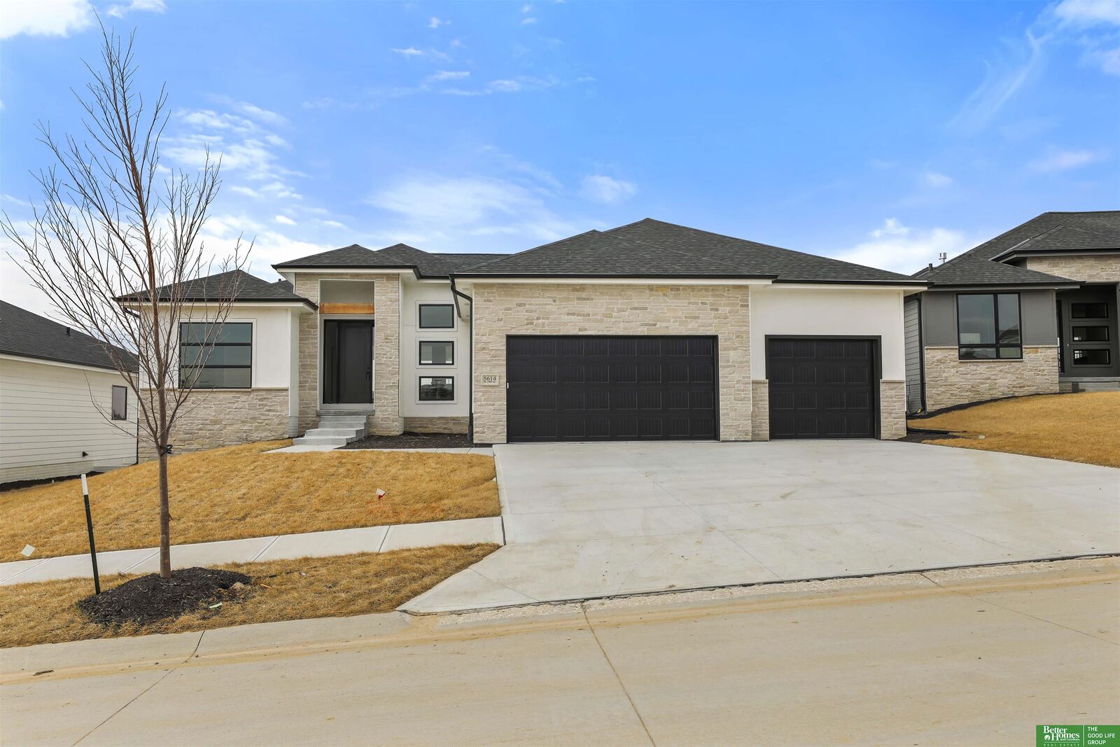 Property Photo: 5614 N 198th Street NE 68022