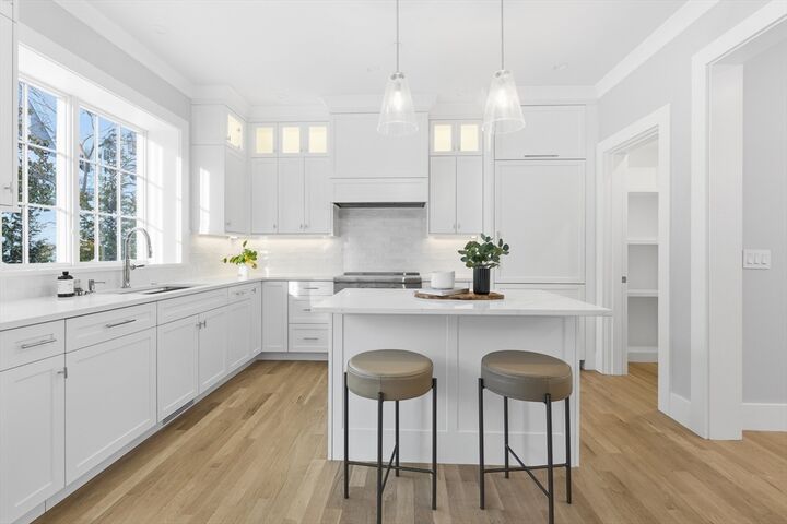 Property Photo:  32 Edgewood Road 3  MA 02420 