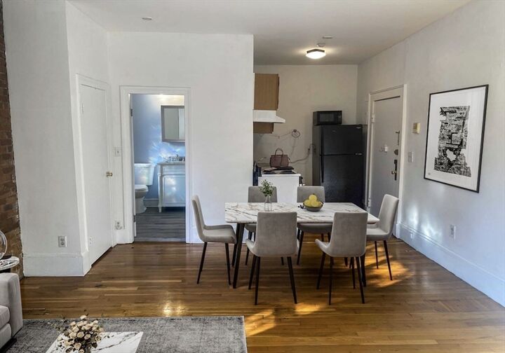 Property Photo: 41 Worcester Square 1 MA 02118