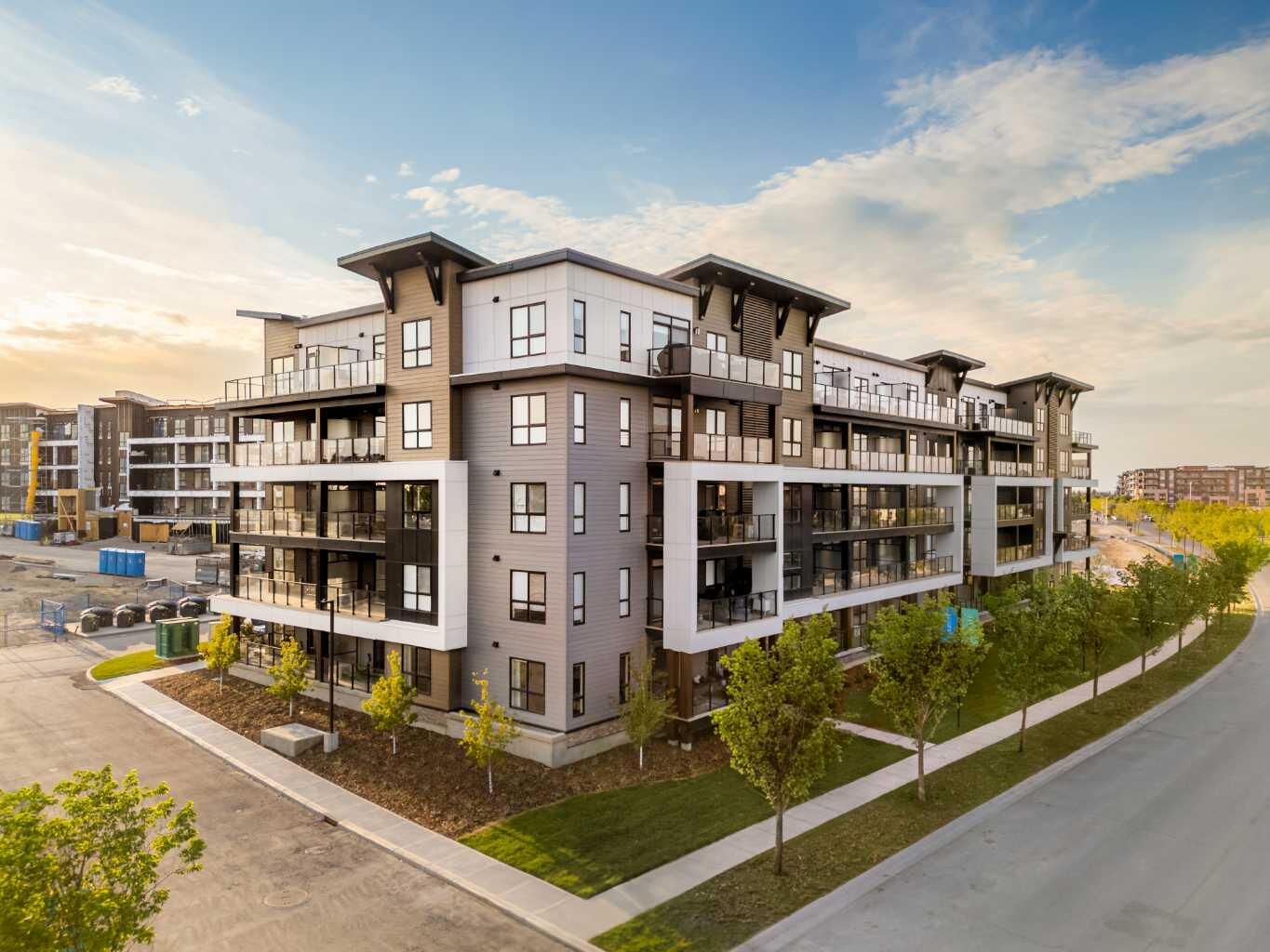 Property Photo: 1802 Mahogany Boulevard SE 3211 AB T3M 4A5
