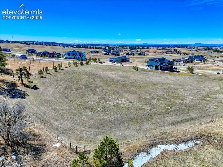Property Photo:  2568 Fox View Trail  CO 80116 