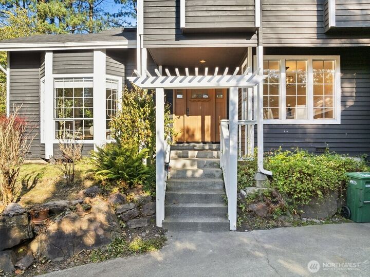 Property Photo: 1526 7th Street WA 98033