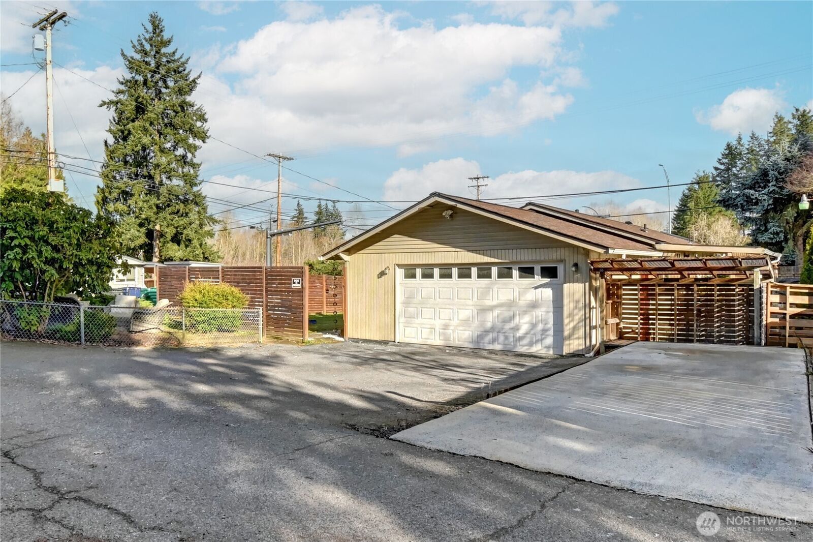 Property Photo:  20406  52nd Avenue W  WA 98036 