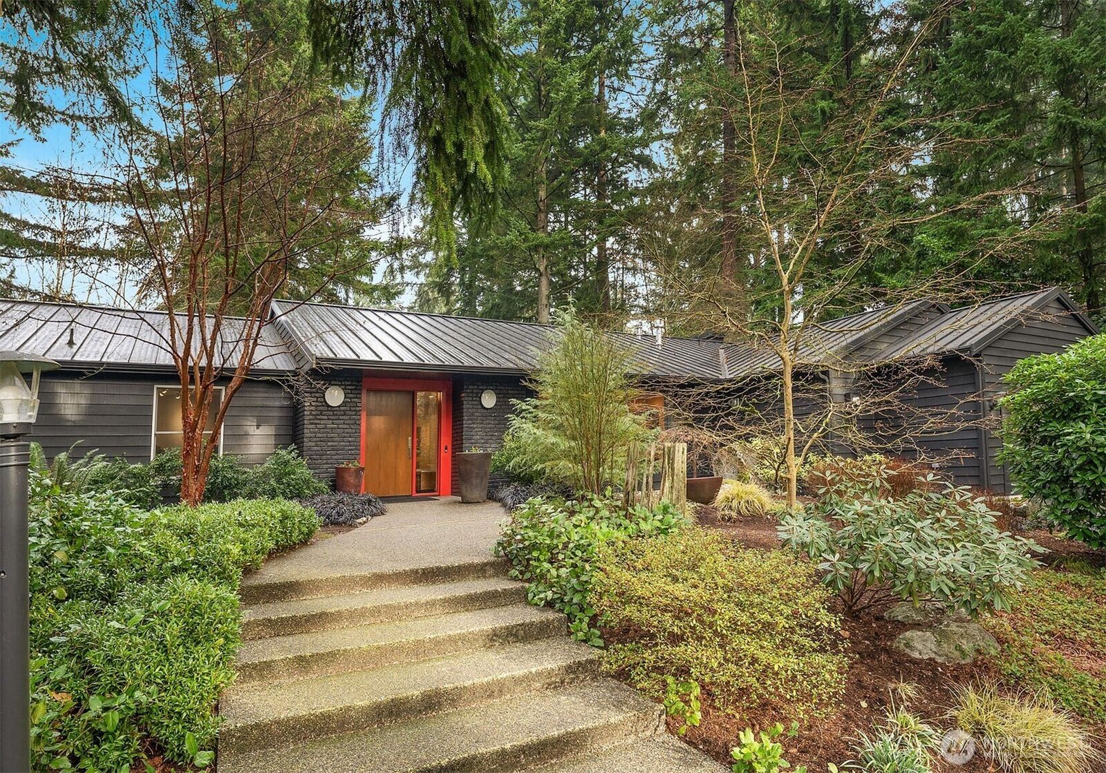 Property Photo:  7  Lewis Lane  WA 98040 
