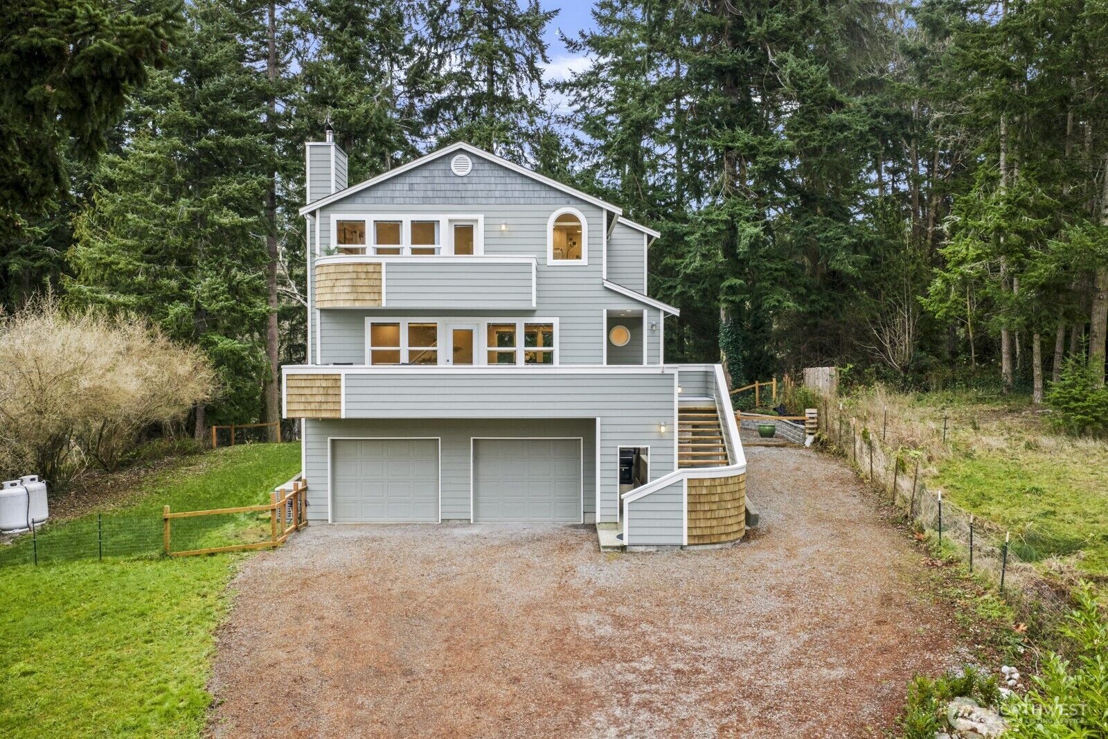 Property Photo:  945  Rowe Road  WA 98282 