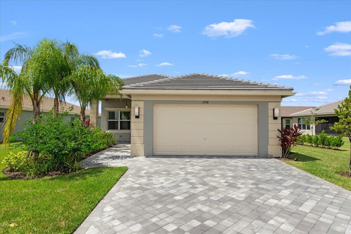Property Photo:  11938 SW Seaway Street  FL 34987 