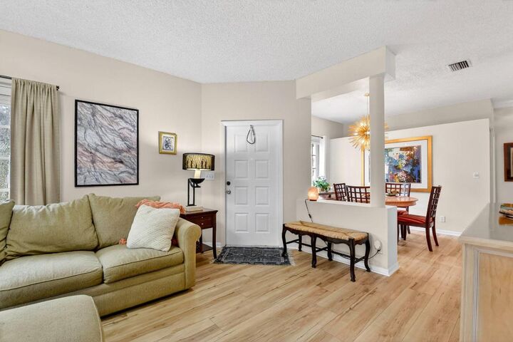 Property Photo:  9876 Kamena Circle  FL 33436 