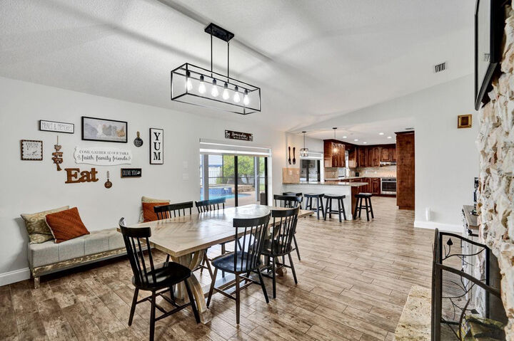 Property Photo:  326 NW 101st Terrace  FL 33071 