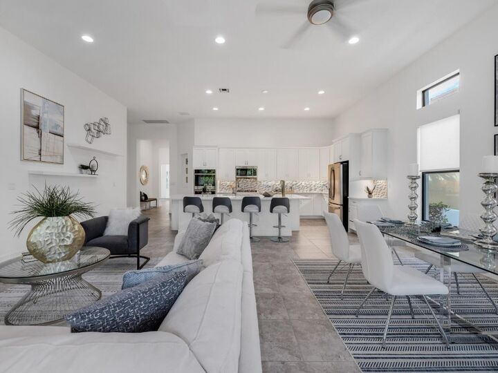 Property Photo:  9088 E Leon Circle  FL 33076 