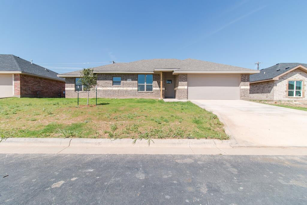 Property Photo: 5413 Coral Way TX 76904