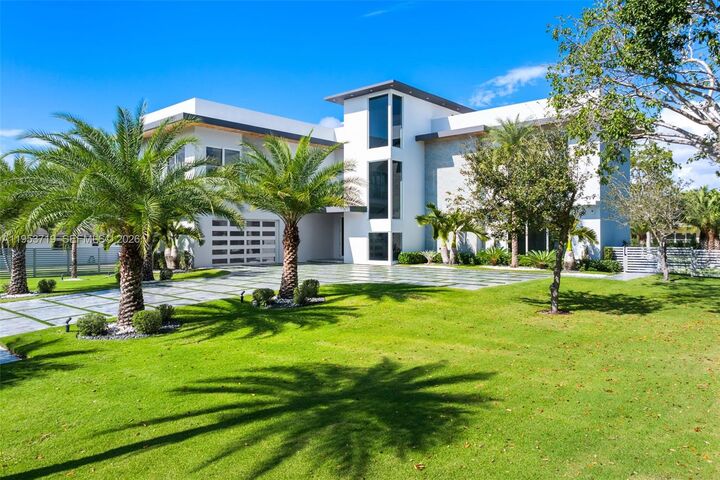 Property Photo:  7301 SW 173rd St  FL 33157 