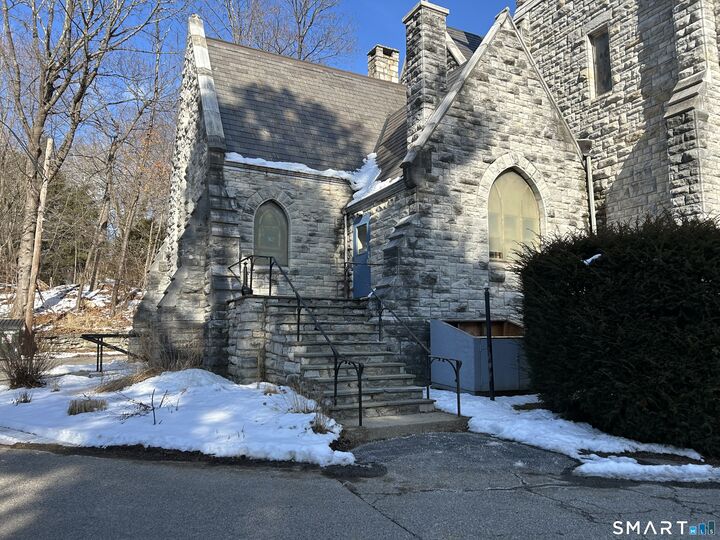 Property Photo: 11 Aspetuck Avenue CT 06776