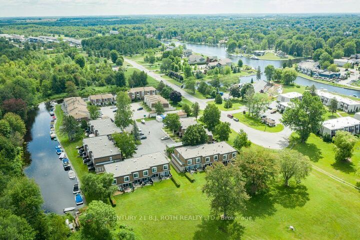 Photo de la propriété:  4 Paradise Boulevard Unit 5  ON L0K 1B0 