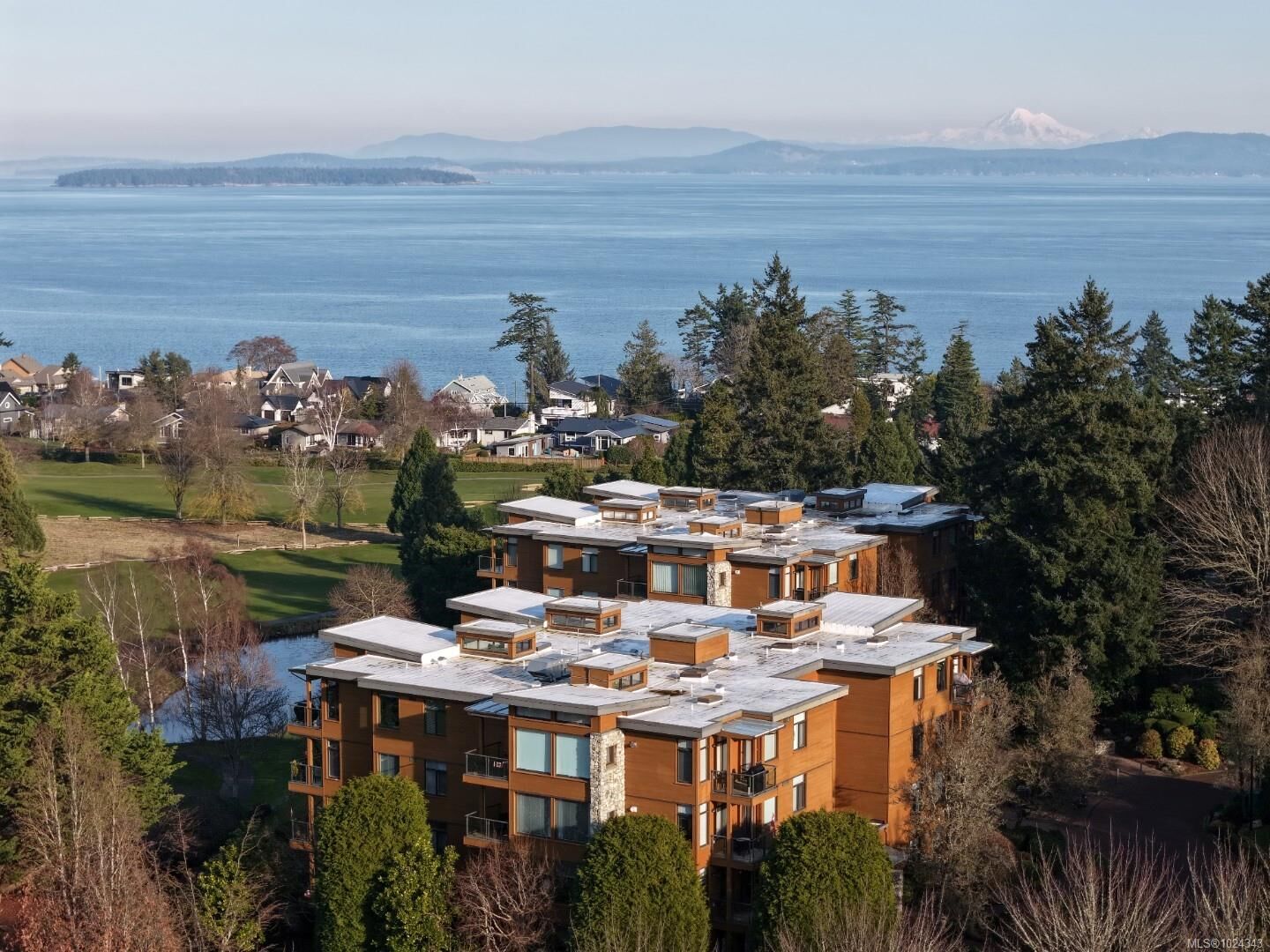 Property Photo:  5329 Cordova Bay Rd 108  BC V8Y 2L3 