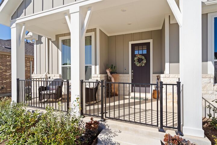 Property Photo:  103 Rock Canon Lane  TX 78633 