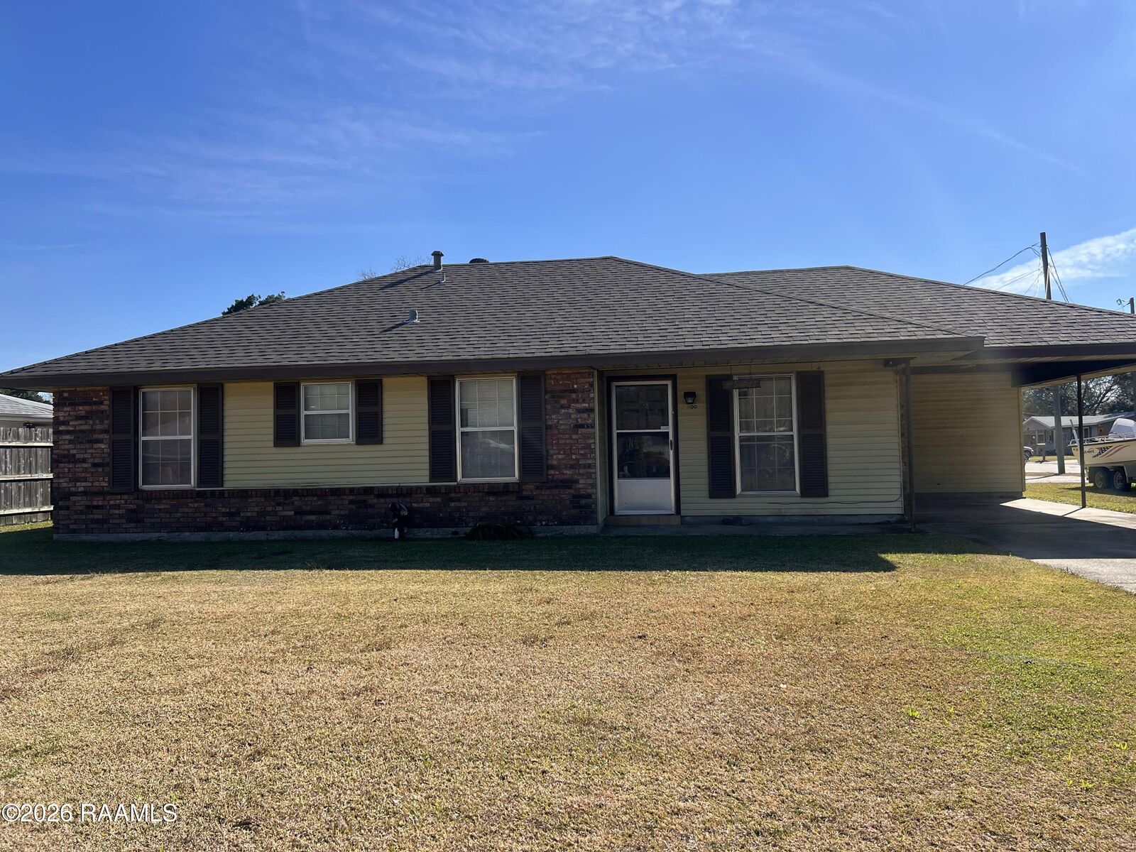 Property Photo:  600 E Santa Clara Street  LA 70563 