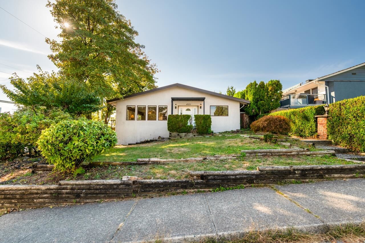 Property Photo:  4325 Mahon Avenue  BC V5G 3R4 