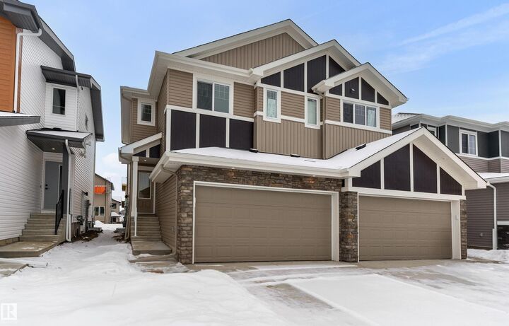 Property Photo:  919 19 Avenue NW  AB T6T 2X4 