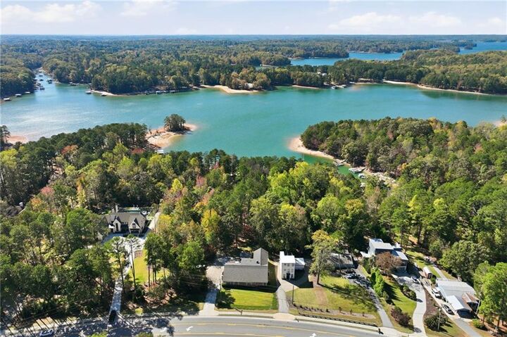 Property Photo:  6558 Lanier Island Parkway  GA 30518 