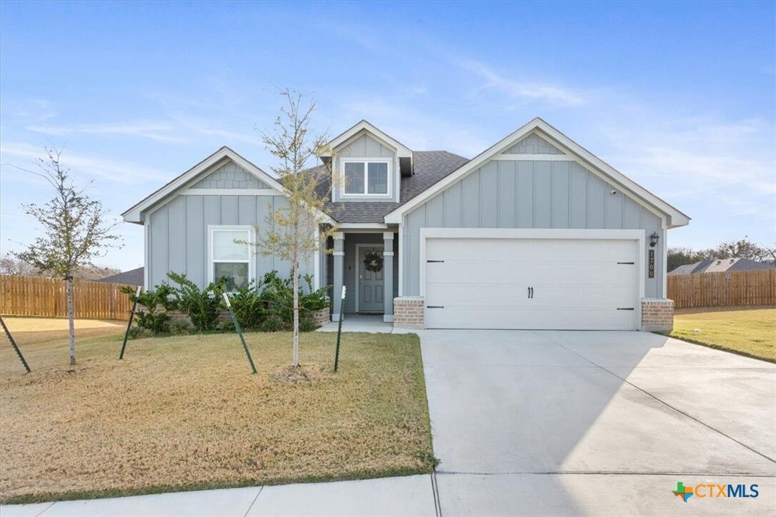 Property Photo:  1700 Cedrus Drive  TX 76513 
