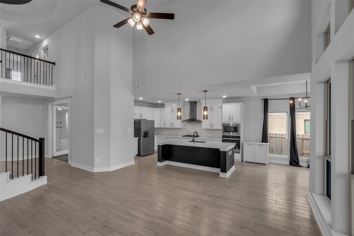 Property Photo:  215 Flower Moon Court  TX 77318 