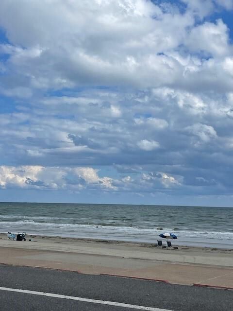 Property Photo:  5220 Seawall Boulevard 537D  TX 77551 