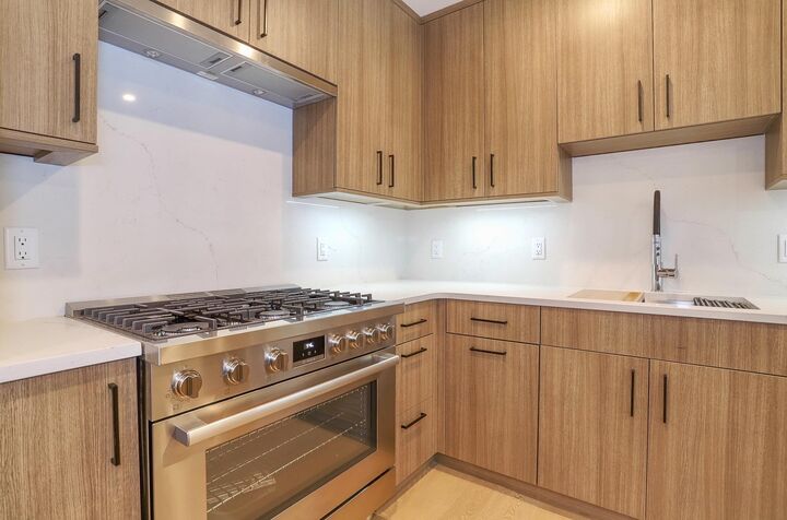 Property Photo: 921 Madison St 201 NJ 07030