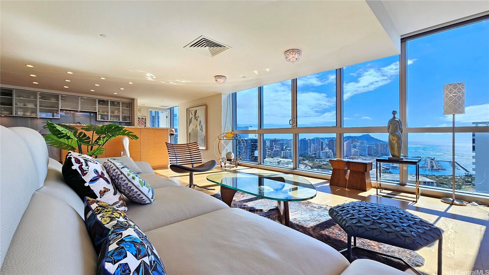 Property Photo:  1177 Queen Street 4610  HI 96814 