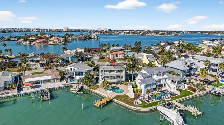 Property Photo:  5840 Balao Way S  FL 33706 