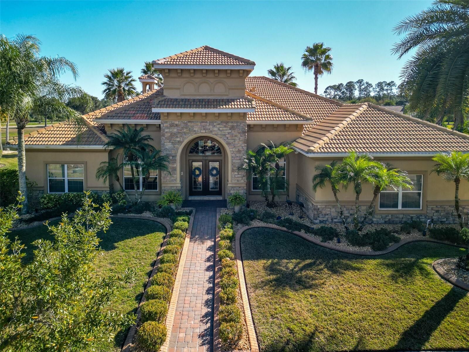 Property Photo: 3530 Tuscany Reserve Boulevard FL 32168