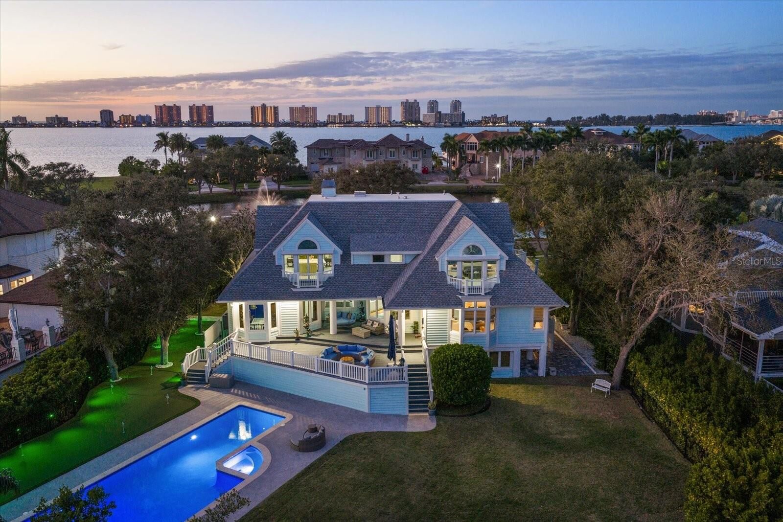 Property Photo: 430 St Andrews Drive FL 33756