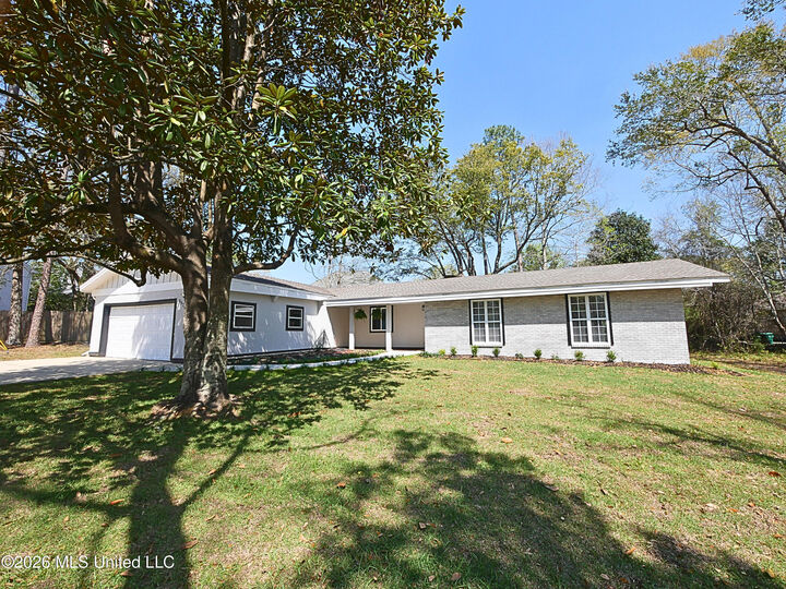 Property Photo:  8820 Manoo Place  MS 39525 