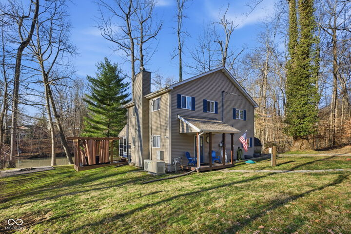Property Photo:  8460 S Green Drive  IN 46164 