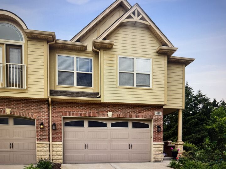 Property Photo:  411 Provence Court  IL 60532 