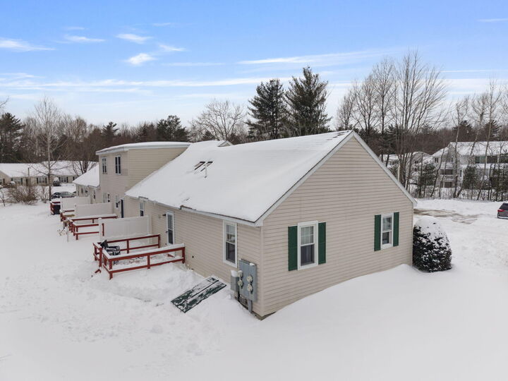 Property Photo:  9 Nottingham Drive 9  ME 04072 