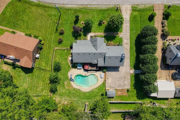 Property Photo:  229 Shady Ln  TN 37188 