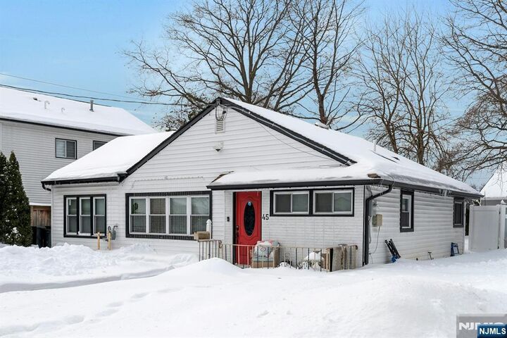 Property Photo:  45 Howard Avenue  NJ 07662 