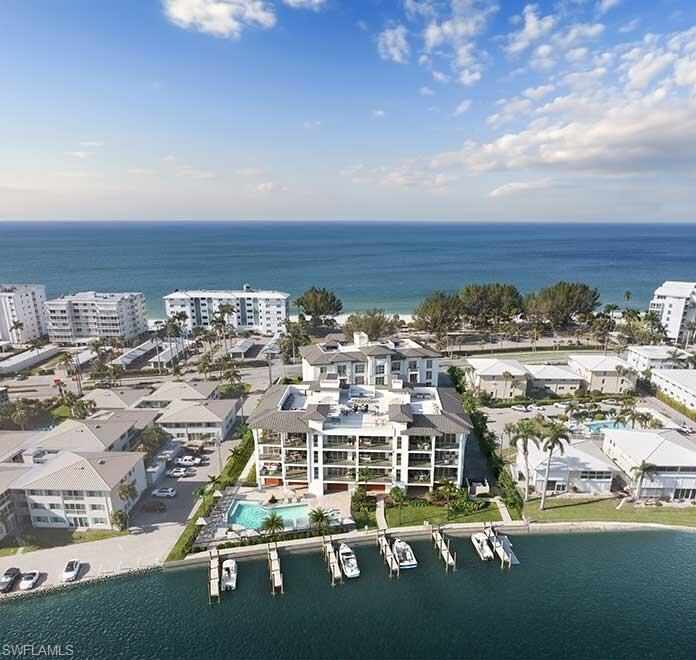 Property Photo:  2020 Gulf Shore Blvd N Ph-401W  FL 34102 