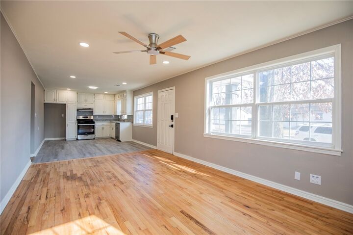 Property Photo:  508 Geneva Street  AR 72762 