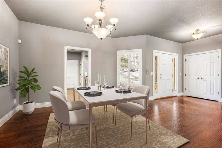 Property Photo: 24 Kirkliston Lane AR 72715