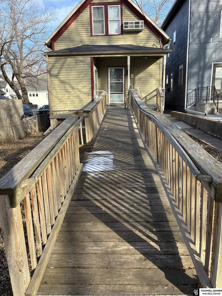 Property Photo: 1117 Williams Street NE 68108