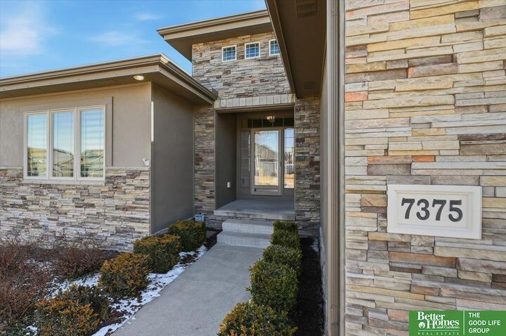 Property Photo:  7375 N 169 Street  NE 68007 